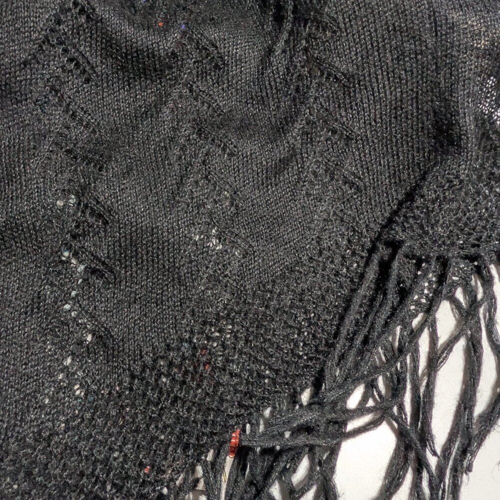 10 Scarfs, 4 Bandana's, 2 Shawls - Picture 5 of 16